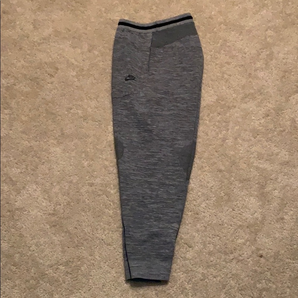 Nike Tech Knit pants